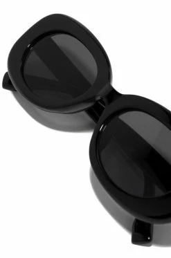 IF Sunset Views - Black Accessories