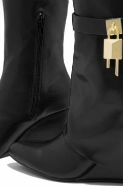 LILIA Simone - Black Shoes