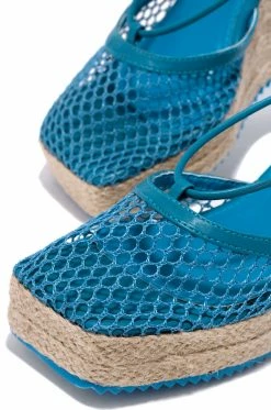 SOULP Beach Party - Blue Shoes