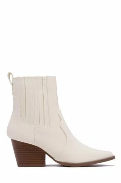 QUPD Orra - Bone Shoes