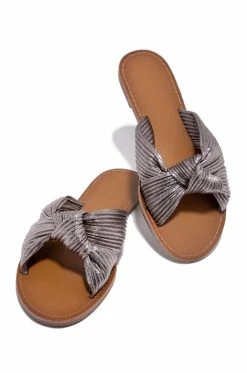 MATA Private Island - Bronze Shoes