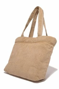 FA Weekend Escape - Nude