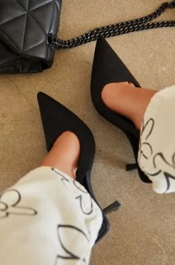 MIXX Caria - Black Shoes