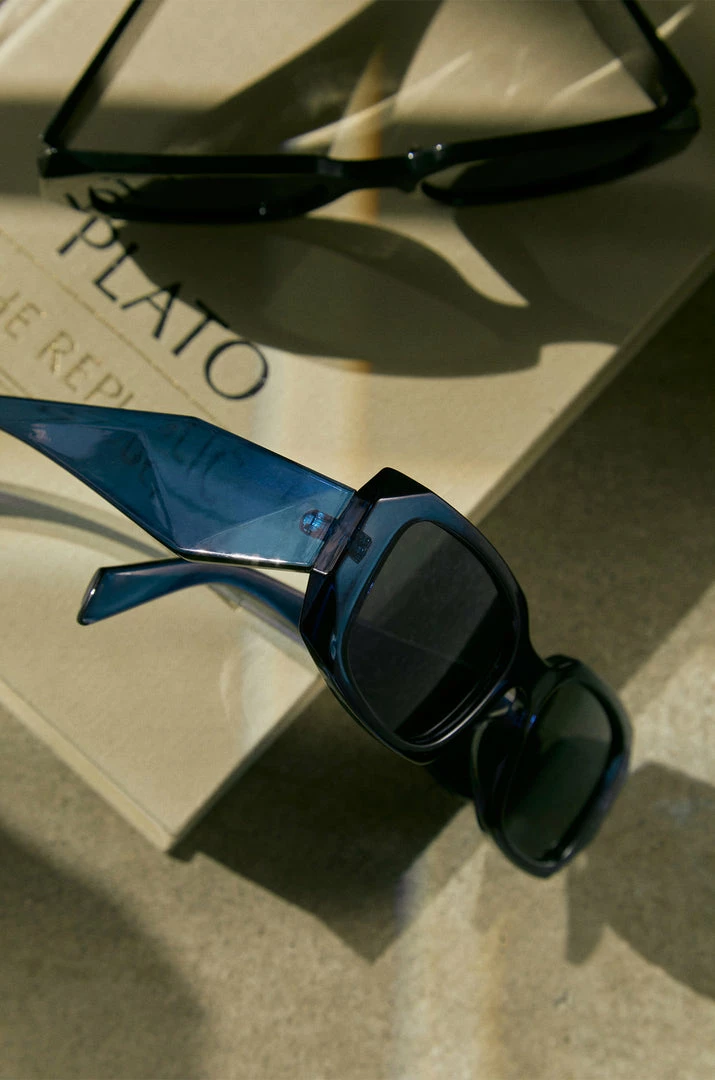 SH Christy - Blue Accessories