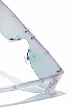 SH Street Luxe - Iridescent Accessories