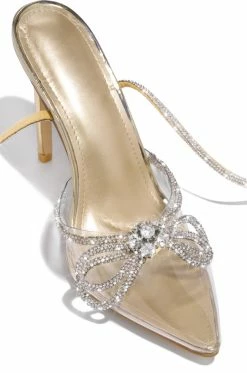 CAPEROBB Karasi - Gold Shoes