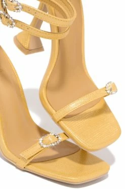 SOME Iriel - Gold Shoes