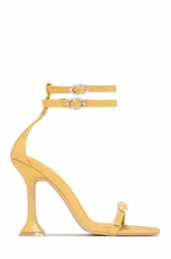 SOME Iriel - Gold Shoes