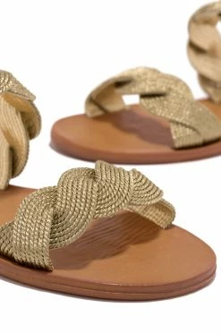 BBOO Shoes On Vacation - Gold