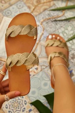 BBOO Shoes On Vacation - Gold