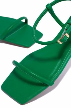 BBOO Shoes By The Coast - Green