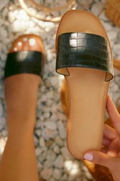 SODA Hot Oasis - Black Shoes