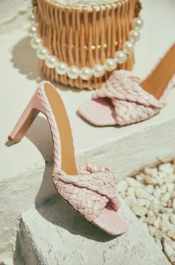 QUPD Kalina - Pink Shoes