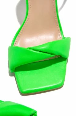 MIXX Weekend Flirt - Green Shoes
