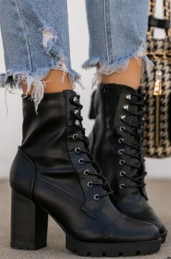 WDIVA Shoes Lyon - Black