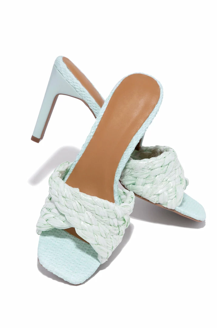QUPD Kalina - Mint Shoes
