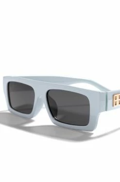 H Dakota - Blue Accessories