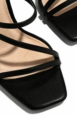 OLVJAY Saturday Night - Black Shoes