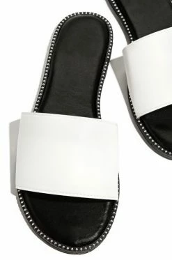 WDiva Saintly - White