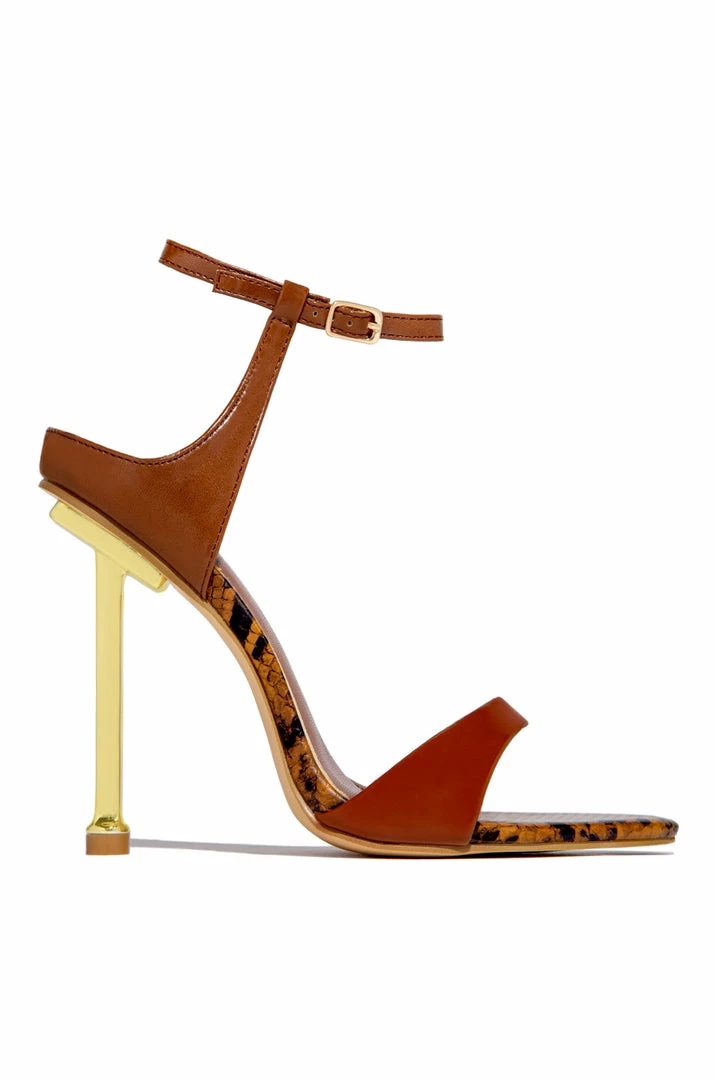 SOME Amayrani - Brown Shoes