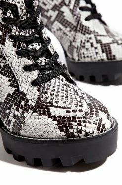 BBOO Drop It Low - Snake