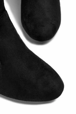 WDIVA Shoes Weekend Dreaming - Black