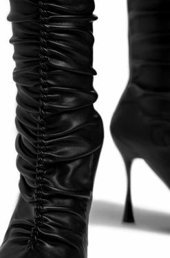 CAPEROBB Crave You - Black