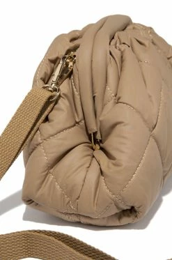 UR Accessories Touch Of Chic - Nude