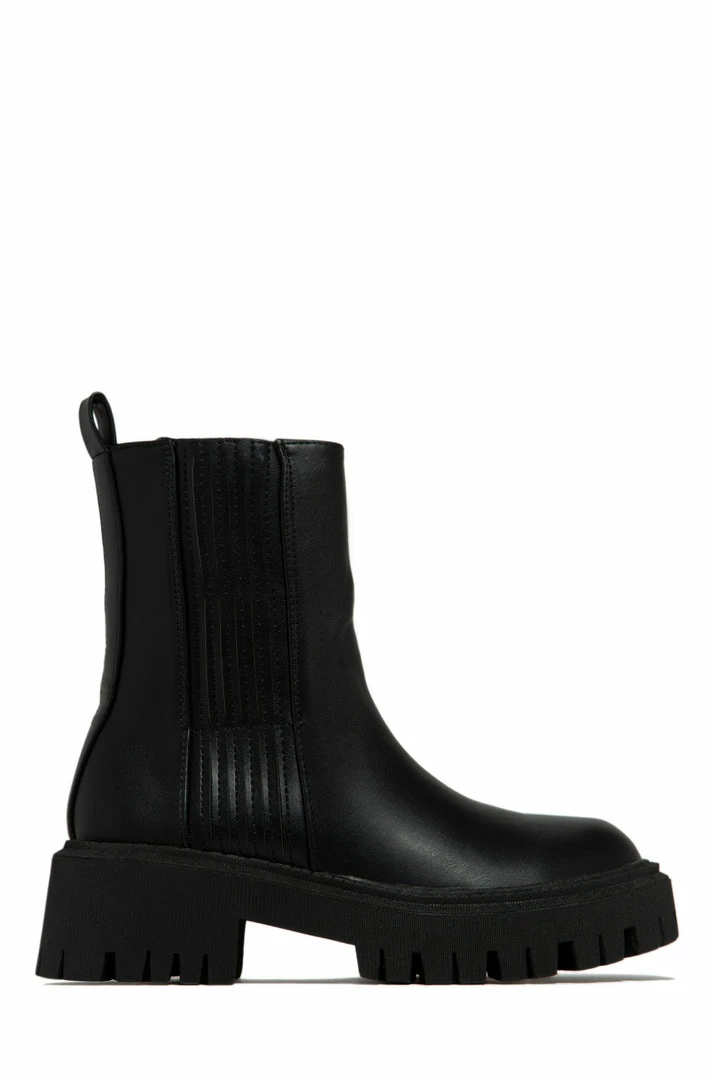 SOME Provoke Me - Black Shoes