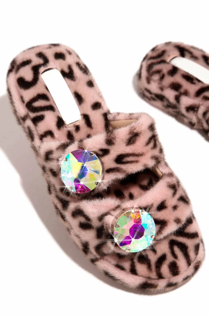 SOME Luxe & Chill - Pink Leopard Shoes