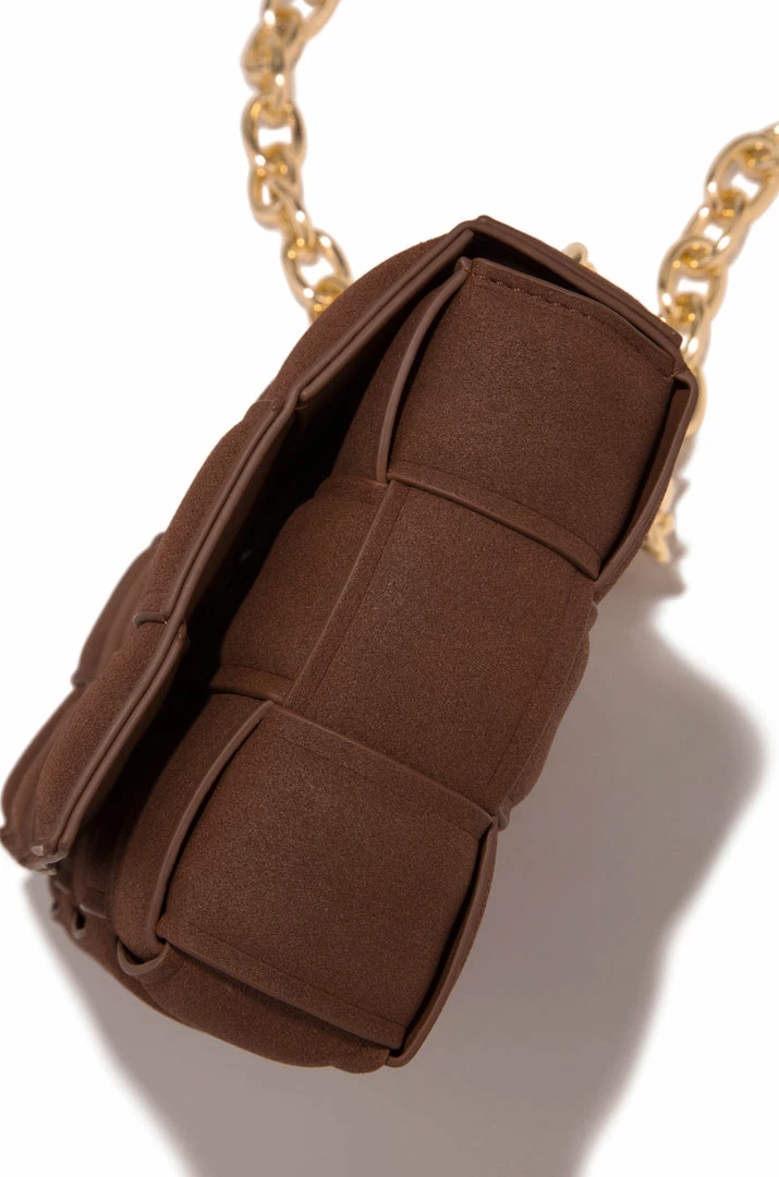 UR Luxe Collective - Mocha