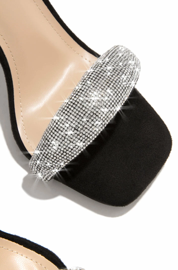 SOME Rise Of Fame - Black Shoes