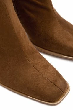 TOPM Weekend Away - Tan Shoes