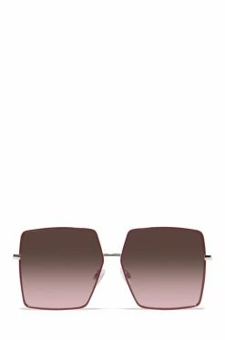 SH Bossy Views - Pink Accessories