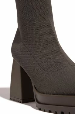 LEMND Alandra - Olive Shoes