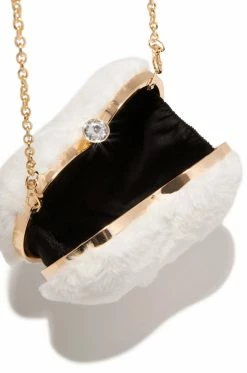 UR Accessories Secret Love - White