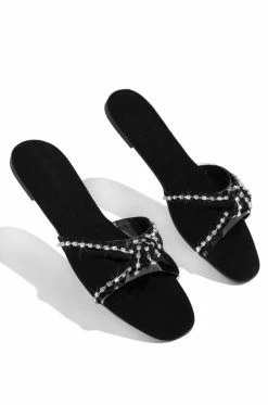 SOME Eyes For You - Black Shoes