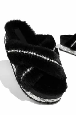SOME Shoes Cozy In Glam - Black