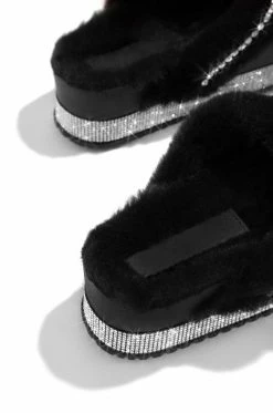 SOME Shoes Cozy In Glam - Black