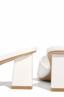 BBOO Shoes Valentine - White