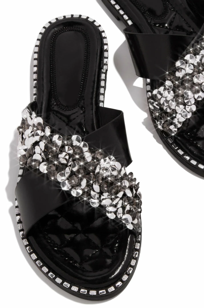 WBOO Luxury Vacation - Black