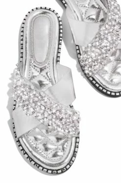 WBOO Luxury Vacation - Silver Shoes