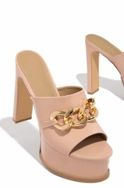 LEMND Flirting Behavior - Nude