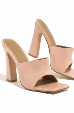 LEMND So Official - Nude Shoes