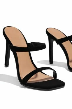 BBOO Shoes Chic Attraction - Black