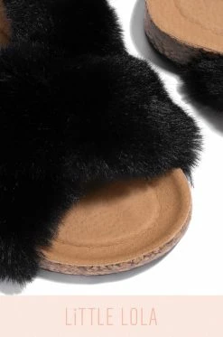 CAPEROBB Ari - Black