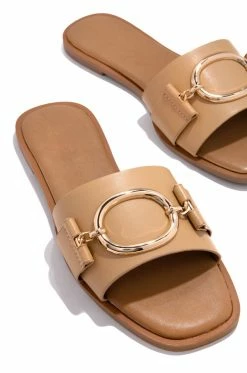 QUPD Paradise Found - Nude Shoes