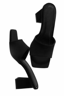 BBOO Valentine - Black Shoes