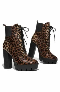SOME In Motion - Leopard Shoes