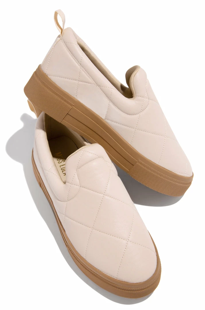 SOME Chill Getaway - Bone